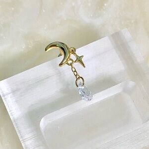 Gold Moon and Star Drop cartilage Earring